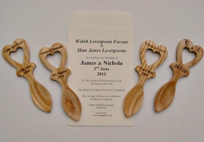 wedding favour love spoons s