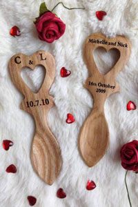 Love Spoon Wedding Favours